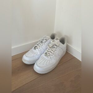Nike Air Force 1 (Men’s size US8)